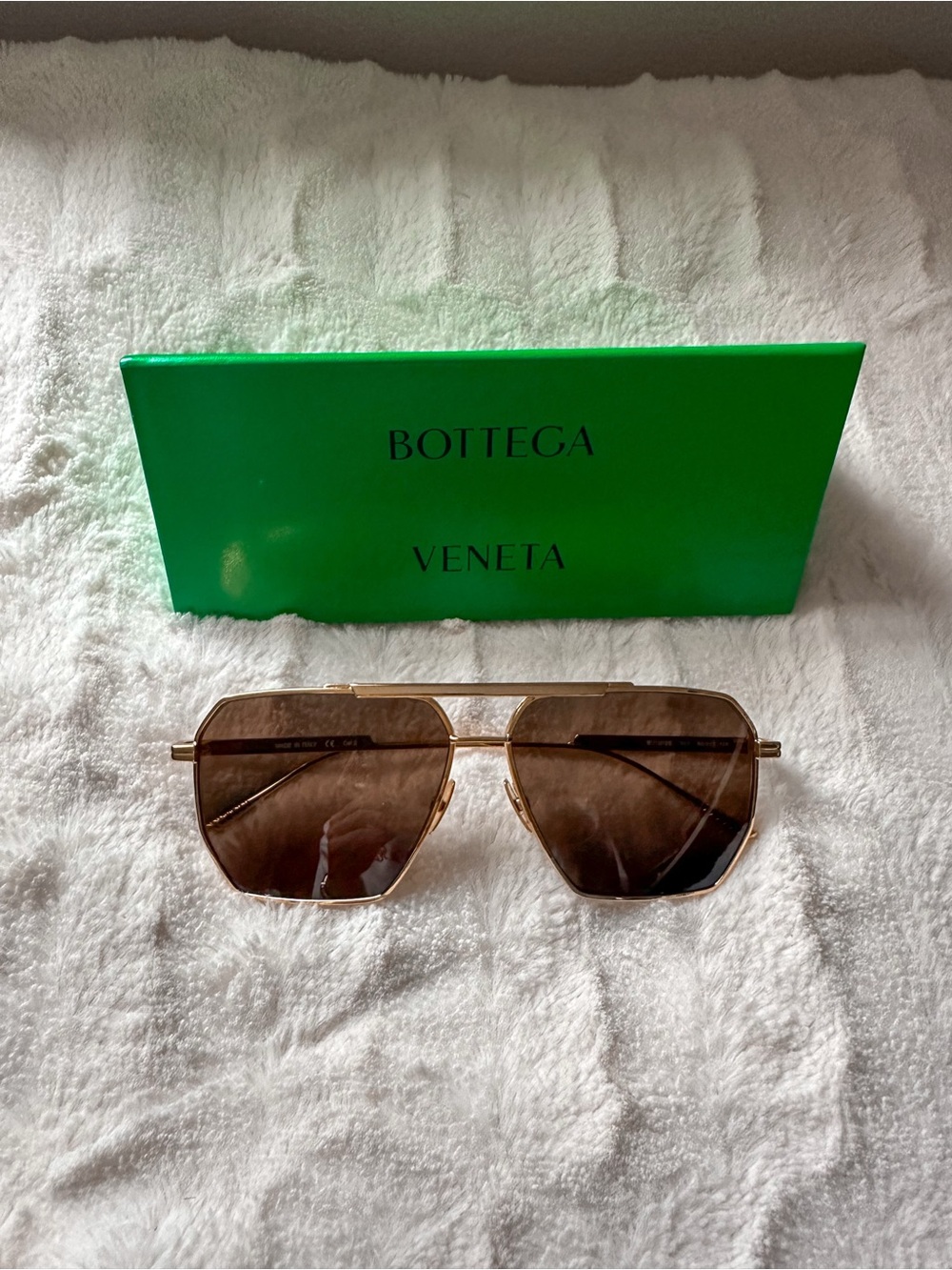 Bottega Veneta Gold Frame Brown Lens Oversized Pilot Sunglasses